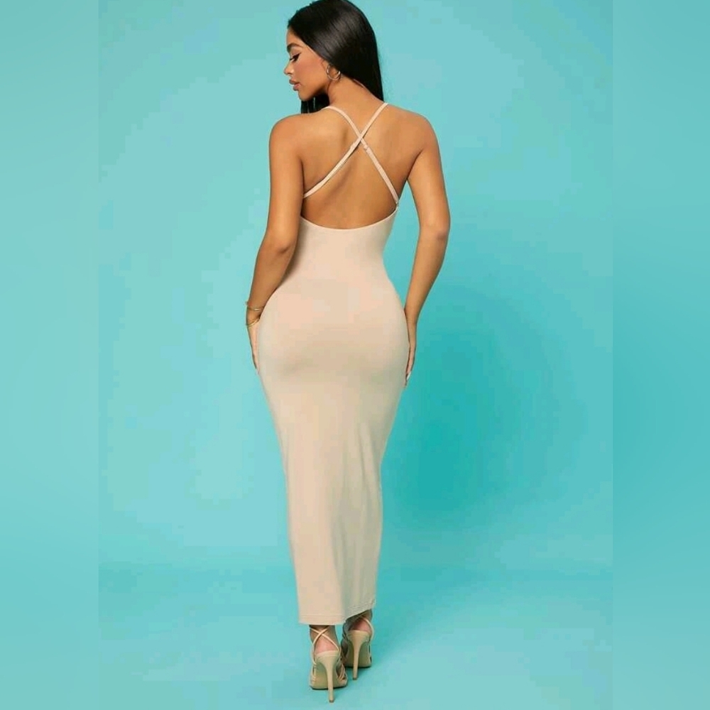 🤑2/$10 NWOT SHEIN SXY Criss-cross Backless Bodycon Dress - Picture 2 of 7
